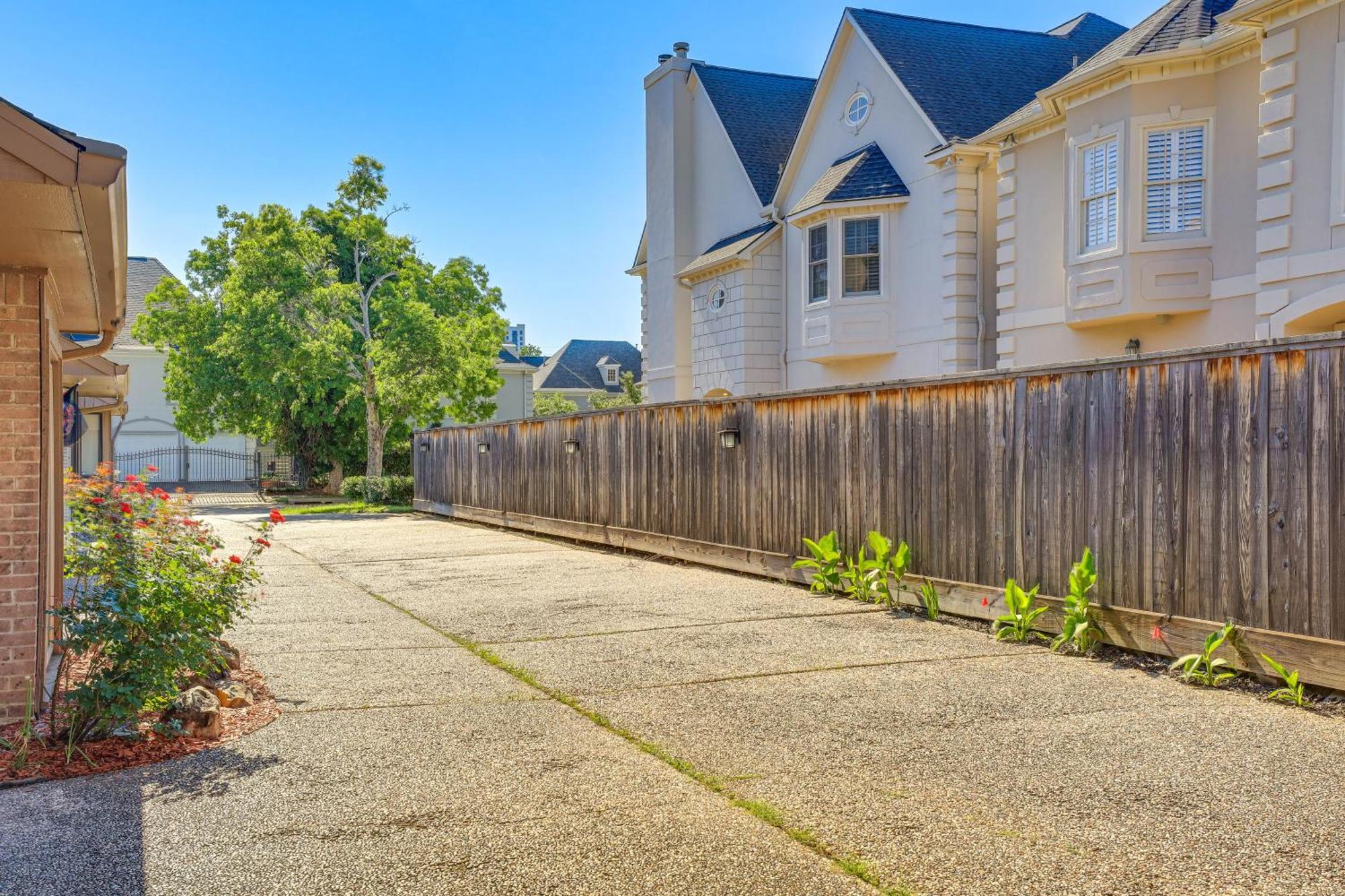 Houston Townhome With Patio About 11 Mi To Downtown! מראה חיצוני תמונה